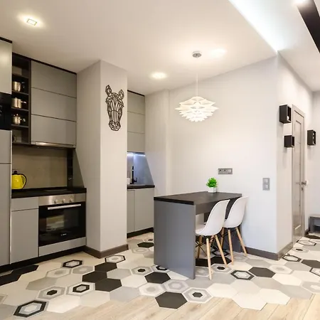 Petrovdom In Smart Apartments In New York Concept House Kyiv Exterior photo