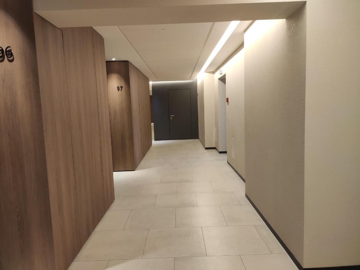Petrovdom In Smart In New York Concept House Apartment