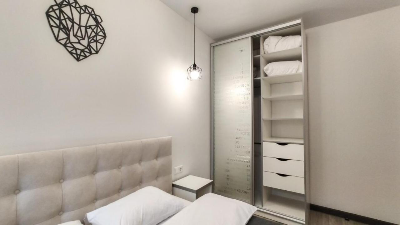 Petrovdom In Smart In New York Concept House * Kyiv