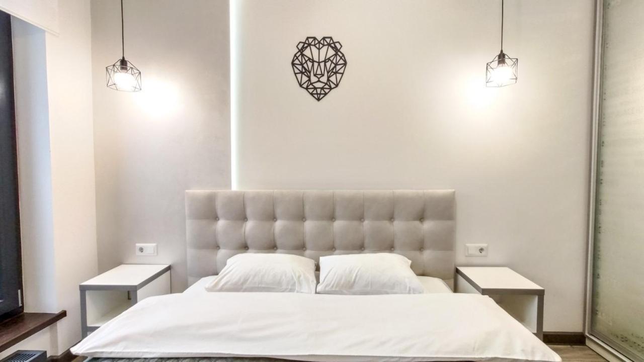 Petrovdom In Smart In New York Concept House *