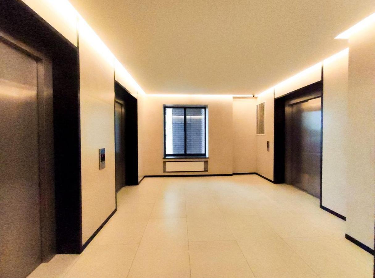 Petrovdom In Smart In New York Concept House Apartment