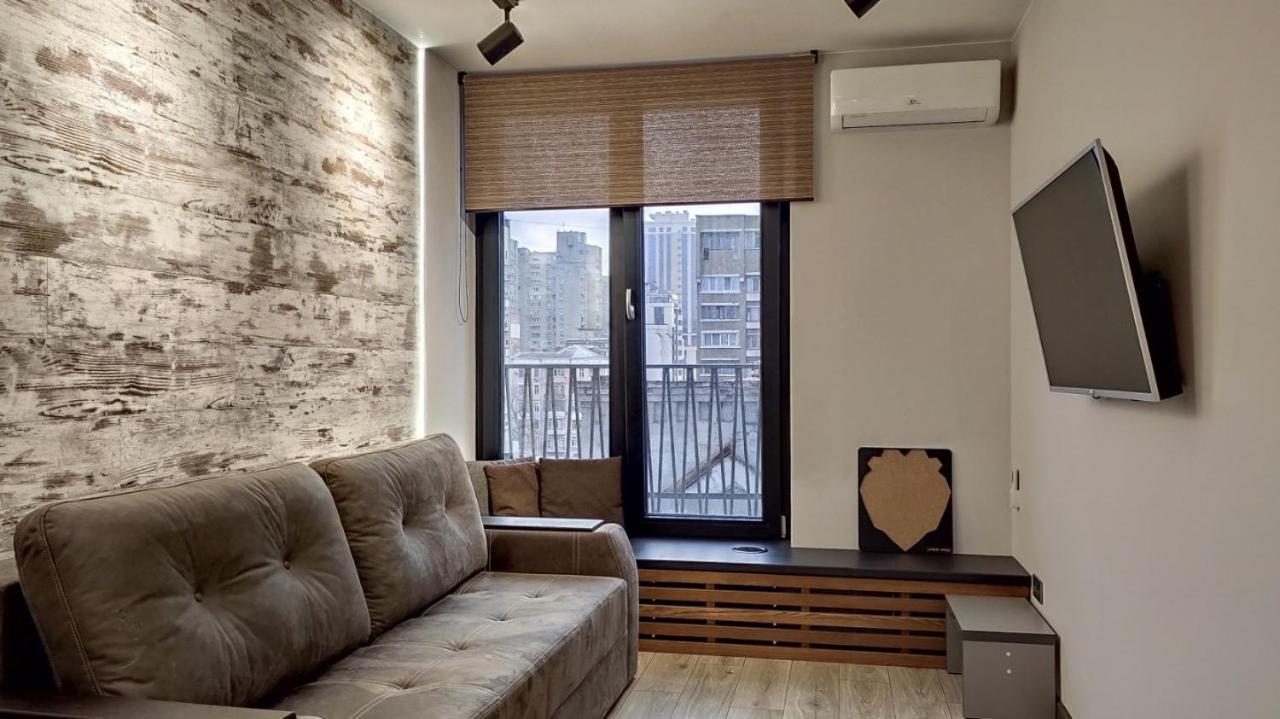 Petrovdom In Smart In New York Concept House Apartment Kyiv
