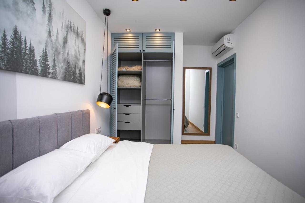 Apartment Petrovdom In Smart In New York Concept House Kyiv
