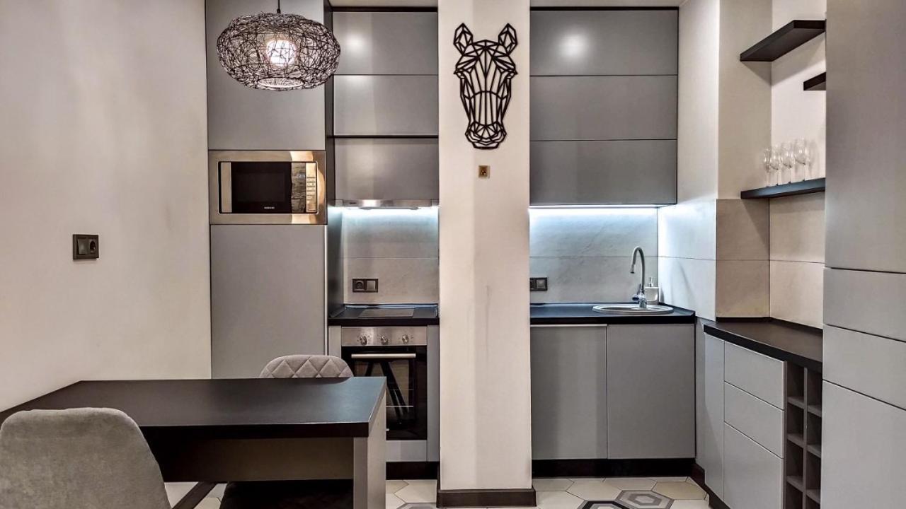 Petrovdom In Smart In New York Concept House Apartment *
