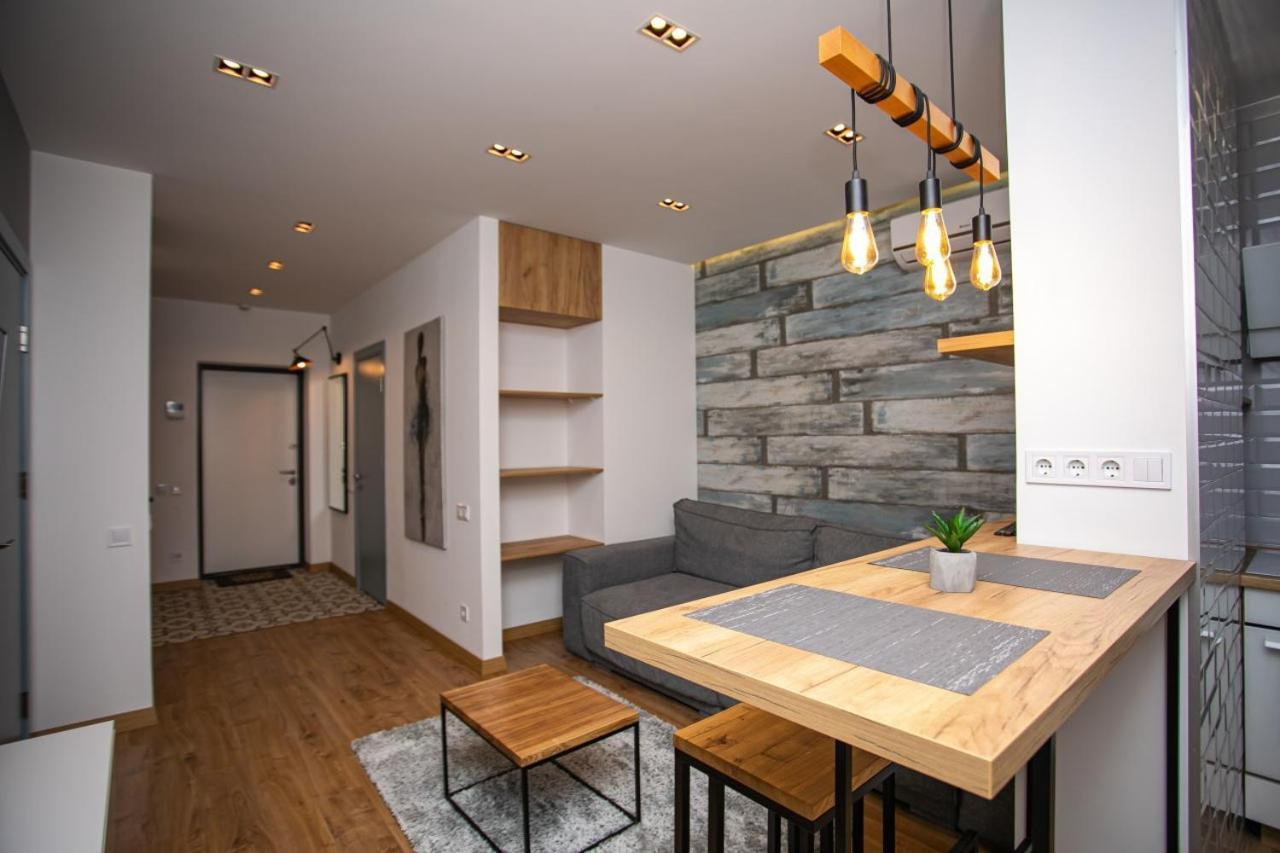 Petrovdom In Smart In New York Concept House Apartment *