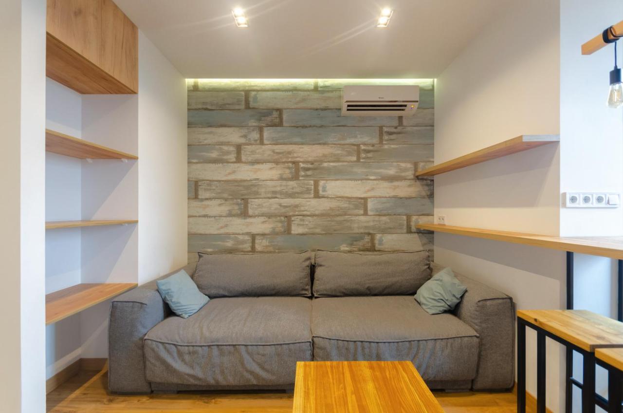 Petrovdom In Smart In New York Concept House Apartment *